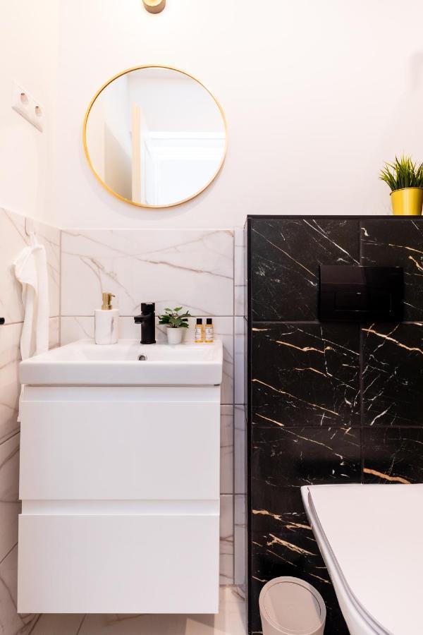 Kiraly Downtown Apartment بودابست المظهر الخارجي الصورة