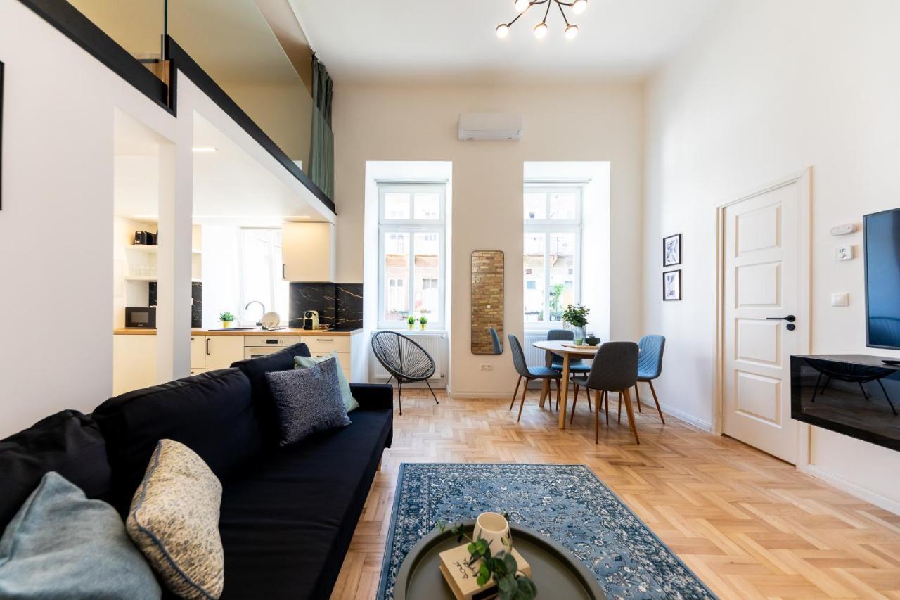 Kiraly Downtown Apartment بودابست المظهر الخارجي الصورة