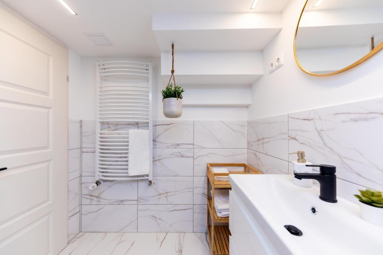 Kiraly Downtown Apartment بودابست المظهر الخارجي الصورة
