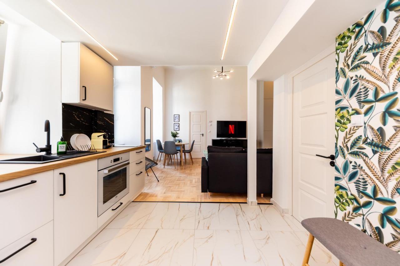 Kiraly Downtown Apartment بودابست المظهر الخارجي الصورة